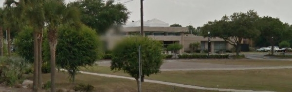 Tip & Toe Nail and Spa 1252 N Broadway Ave Bartow Florida 